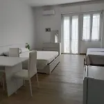 Διαμέρισμα Experience *