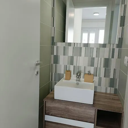 Apartment Experience *