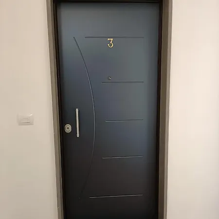 Experience شقة ألغيرو